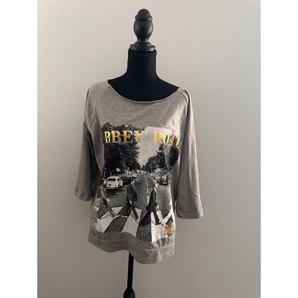 The Beatles Abbey Road Graphic Gray Gold Foil 3/4 Sleeve Women M